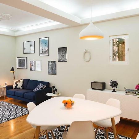 Alma De Santos Apartment Lisbon Bagian luar foto