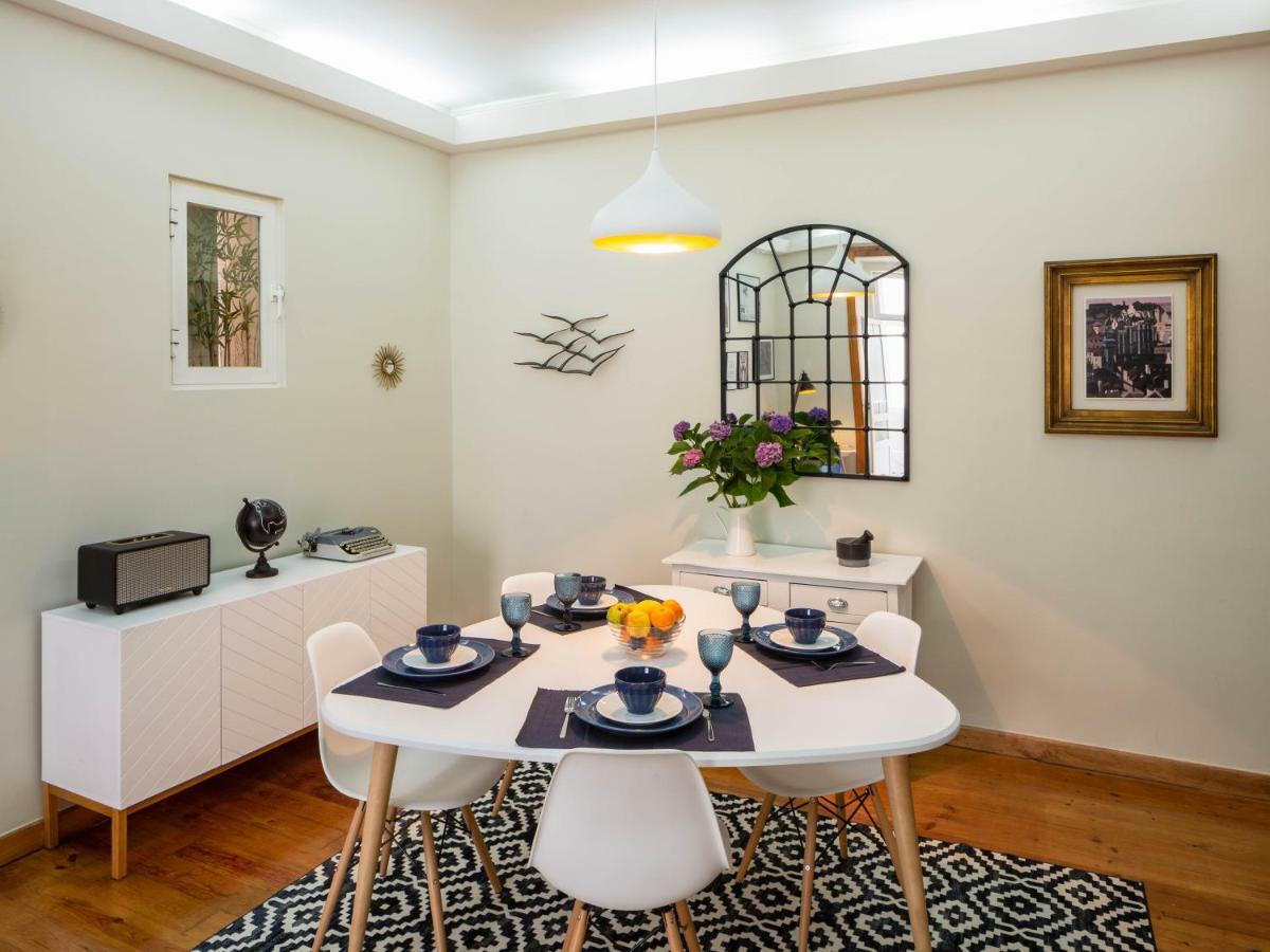 Alma De Santos Apartment Lisbon Bagian luar foto